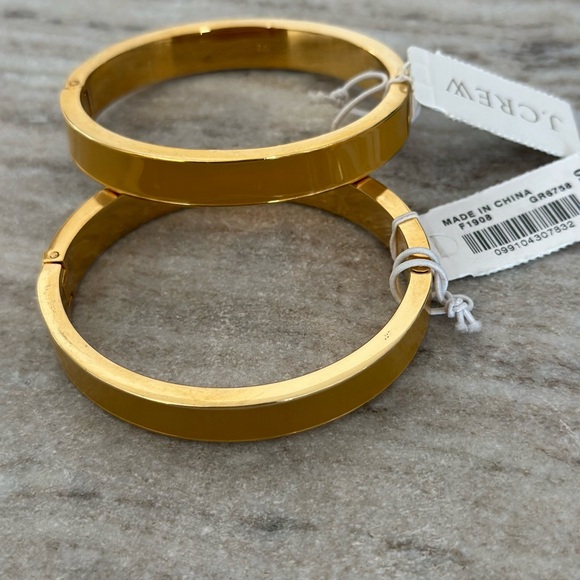 J.Crew Gold Bracelet with Mustard enamel. New with Tags - Picture 3 of 5